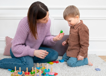 5 Peraturan Yang Perlu Diketahui Baby Sitter Anda