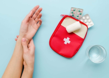 pertolongan pertama saat jatuh