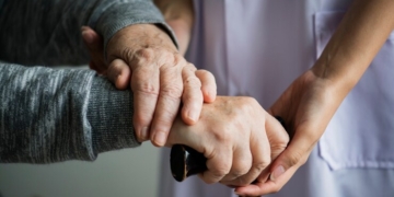 Peran dan Tanggung Jawab Caregiver