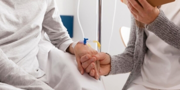 6 Tips Memilih Layanan Home Care Terbaik untuk Pasien Kanker