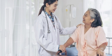 Peran Perawat Homecare untuk Pasien Stroke di Rumah