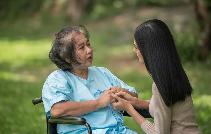 biaya perawat homecare