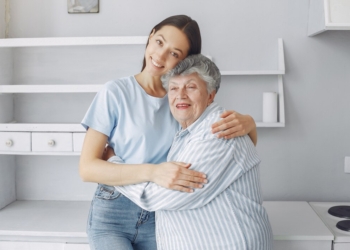 perawat lansia jakarta