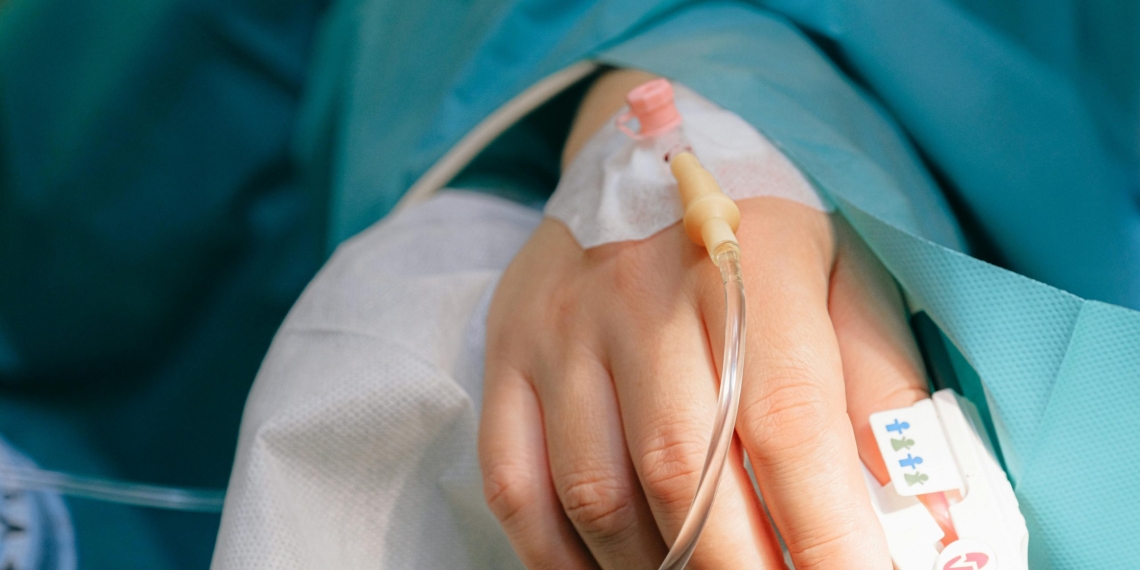 jasa pasang infus terdekat