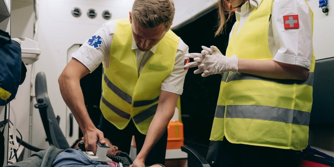 pasien tidak sadar di rumah harus bagaimana