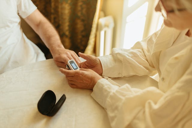 pemasangan kateter di rumah