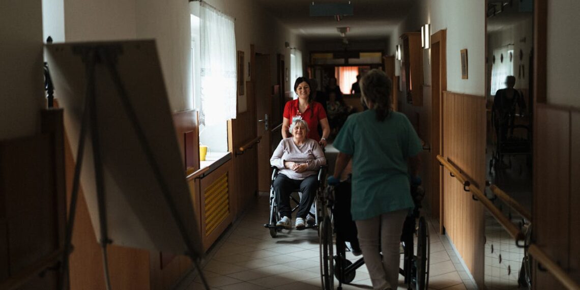 pendamping pasien stroke di rumah